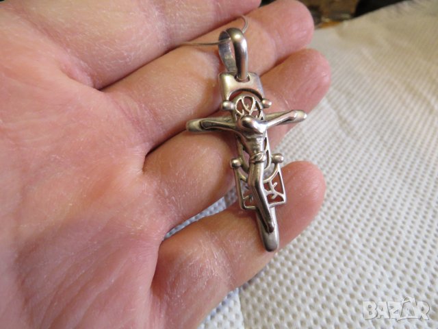 сребърен кръст с синджирче  разпятие Христово, Исус Христос и сребърно синджирче сребро, снимка 2 - Колиета, медальони, синджири - 35058318