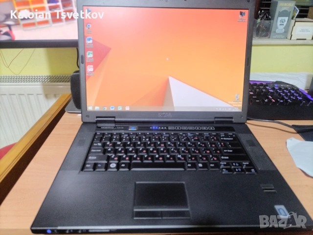 Лаптоп DELL Vostro 1510, за офис работа., снимка 2 - Лаптопи за работа - 53289411