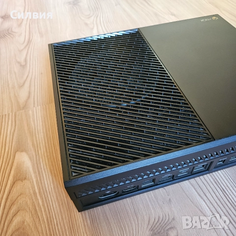 Нов XBOX ONE 1TB + 2 джойстика + 3 топ игри, PS5 PS4 PlayStation 4 5, снимка 6 - Xbox конзоли - 52389357