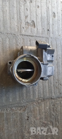 Дроселова клапа VW Passat B6 1.9 TDI