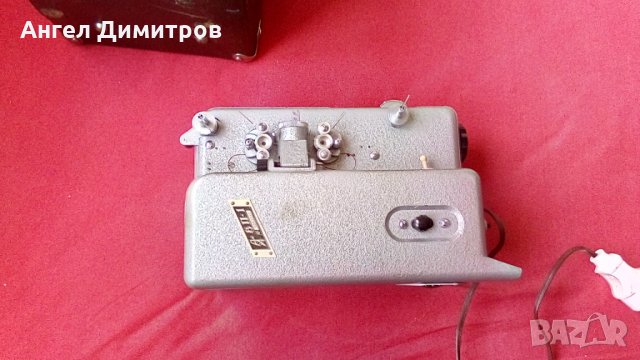 Кинокамера СССР 8 П 1 с куфарче и ленти, снимка 13 - Антикварни и старинни предмети - 34738956