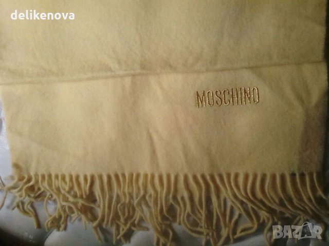 Moschino. Lambswool. Original. Italy 174/37 см., снимка 5 - Шалове - 26891396