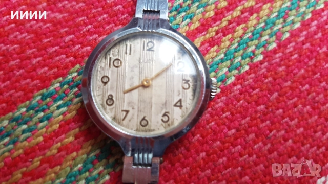 Дамски часовник Луч 