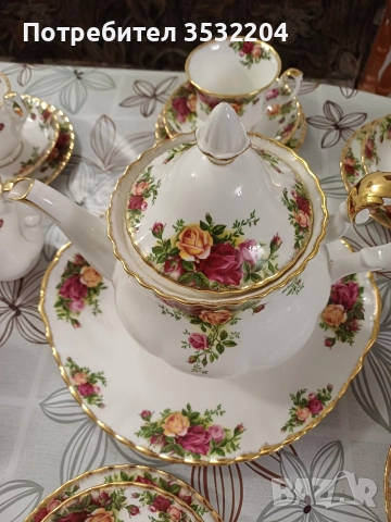 Сервиз на Royal Albert, снимка 2 - Други ценни предмети - 52870954