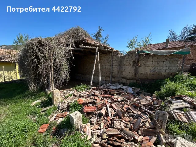 Парцел с стара къща , снимка 12 - Къщи - 49977807
