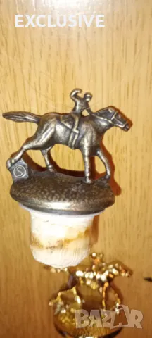 Колекционерски тапи от уиски Blanton's / конни надбягвания/, снимка 3 - Колекции - 49698480