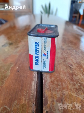 Стар кутия от Чер Пипер McCormick, снимка 4 - Други ценни предмети - 43610288