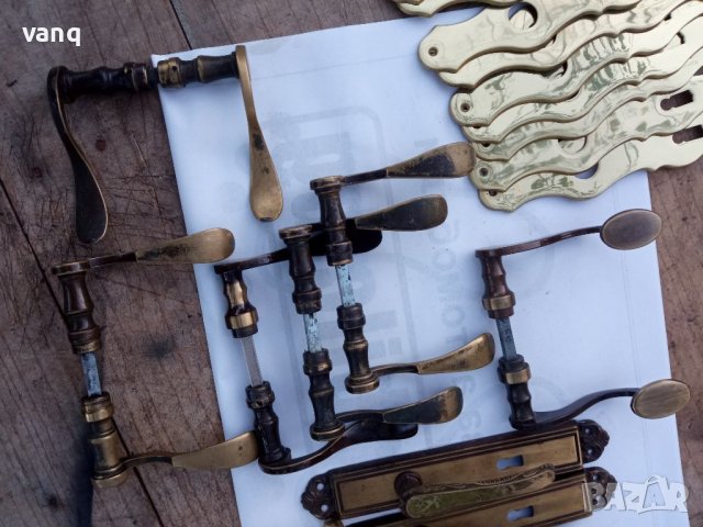 стари месингови дръжки за врата с шилд, снимка 4 - Други ценни предмети - 38375309