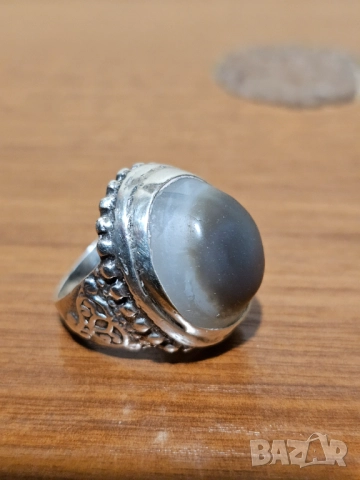 Огромен старинен  солиден сребърнен пръстен с голям камък ахат за ценители 