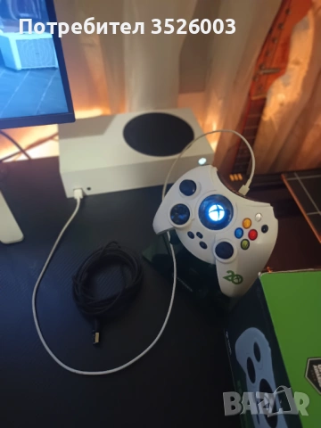 Xbox Series S + контролер Hyperkin Duke, снимка 4 - Xbox конзоли - 53512252