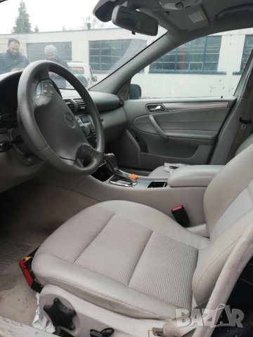 Мерцедес ц 220 дизел НА ЧАСТИ ц класа фейслифт авангард 646 двигател 2.2 дизел, снимка 4 - Части - 43026446