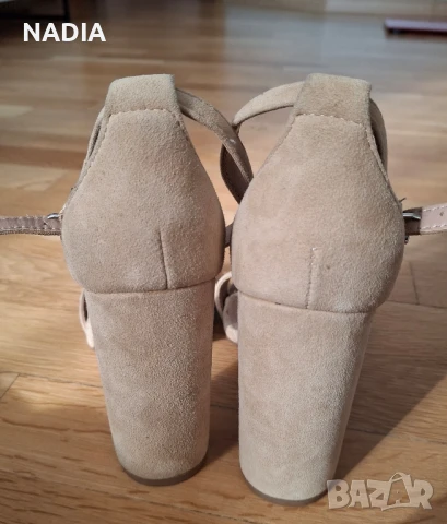 Сандали бежов цвят велурени, снимка 2 - Сандали - 50645793