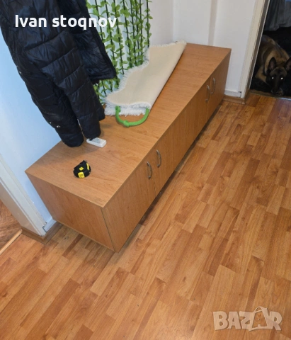 Шкаф секция за тв