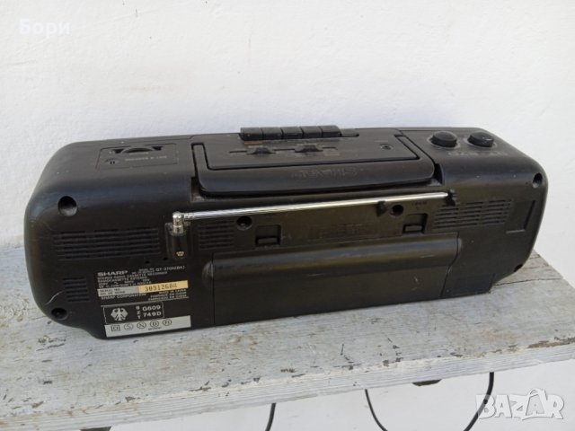 SHARP Радиокасетофон, снимка 9 - Радиокасетофони, транзистори - 39975814