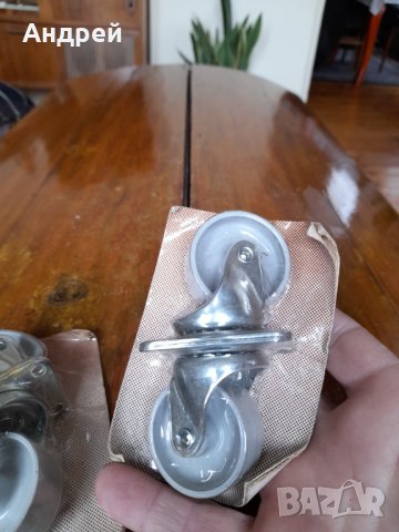 Стари колелца за мебели, снимка 2 - Други ценни предмети - 39894950