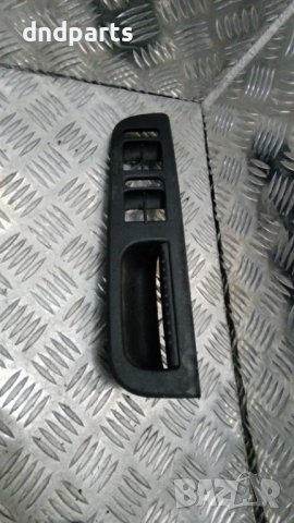 Предна лява ръкохватка VW Golf 4 1.6i SR 2000г.