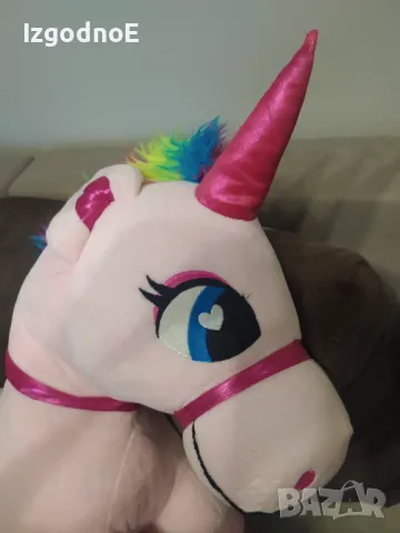 Много голям плюшен еднорог 🦄, снимка 5 - Плюшени играчки - 47695954