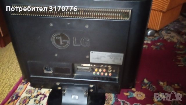 Продавам монитор LG с вграден тв тунер, снимка 3 - Телевизори - 39393851