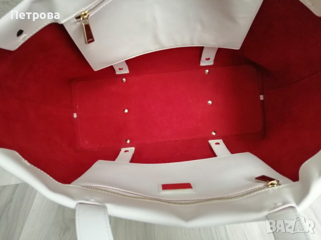 furla чанта Оригинал, снимка 9 - Чанти - 40759366