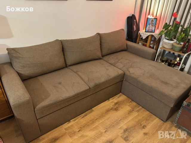 разтегателен диван с лежанка в София