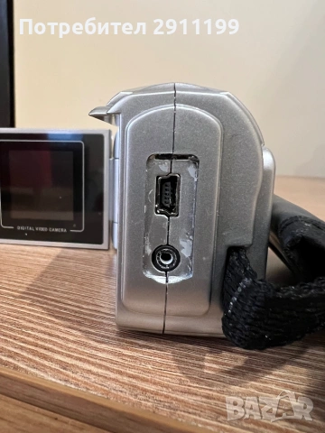 Видеокамера Rove 3.1 Mp, снимка 5 - Камери - 53392851