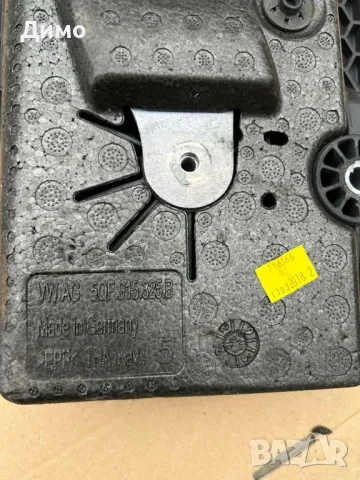 стойка за Акомулатор vw tiguan 2017-2020 , снимка 3 - Части - 48285566