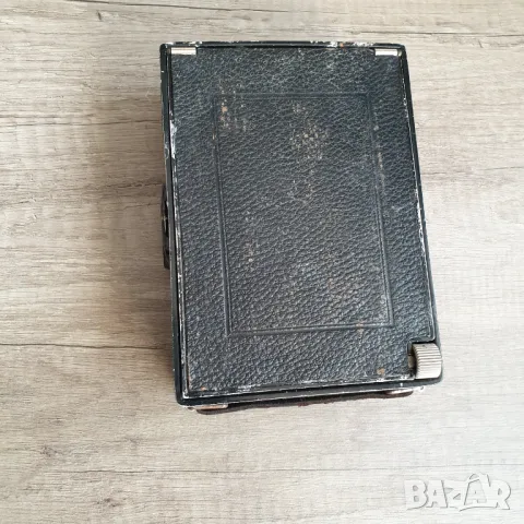 Фотоапарат Voigtlander Avus 9x12 Plate 1:6.3 F=13.5cm, снимка 2 - Антикварни и старинни предмети - 49200367