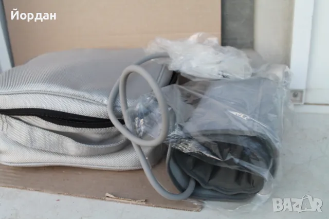 Апарат за кръвно ''Omron M6 Comfort'' ***, снимка 2 - Друга електроника - 48772358