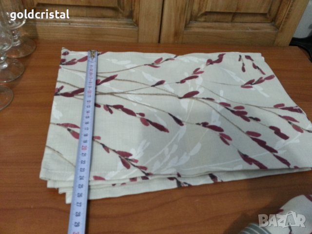 Текстилни салфетки за маса  , снимка 3 - Аксесоари за кухня - 36614940