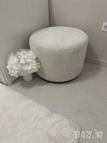 Пуф / табуретка, снимка 5 - Дивани и мека мебел - 51804332