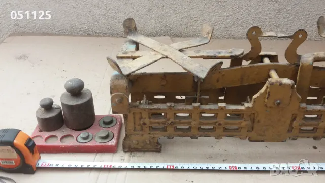 стар кантар везна с тежести , снимка 10 - Антикварни и старинни предмети - 49762109