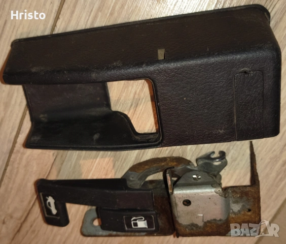 Honda CRX Civic Дръжка заден капак, снимка 3 - Части - 53541459