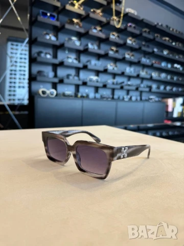 очила с черен обикновен калъф и ув защита christian dior louis vuitton off white , снимка 3 - Слънчеви и диоптрични очила - 51318281