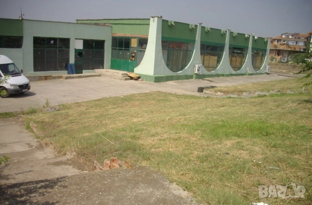 Отдавам търговско помещение от 300-600кв.м в Ахелой на търговската улица към плажа с височина 4,60м., снимка 4 - Магазини - 53068113