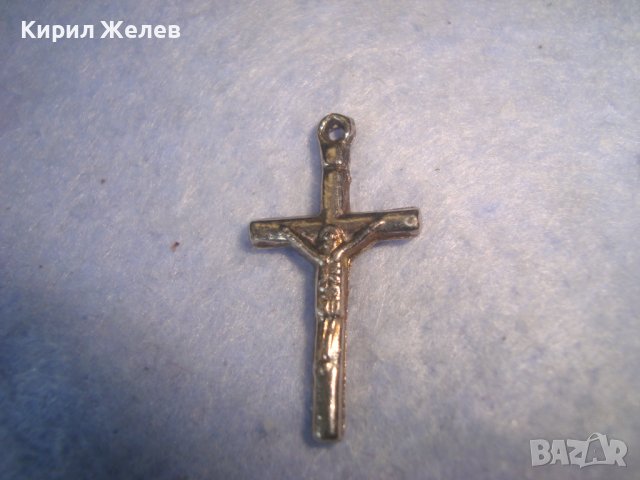 МАЛКО СРЕБРИСТО ДВУСТРАННО РЕЛЕФНО НАГРЪДНО РАЗПЯТИЕ КРЪСТЧЕ 21450, снимка 4 - Колиета, медальони, синджири - 36902391
