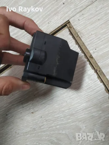 Клеморед SAAB 9-5 95 , 93 ,  ЗАПАЛИВАНЕ CUBE LIFT 4943692, снимка 2 - Части - 50277058