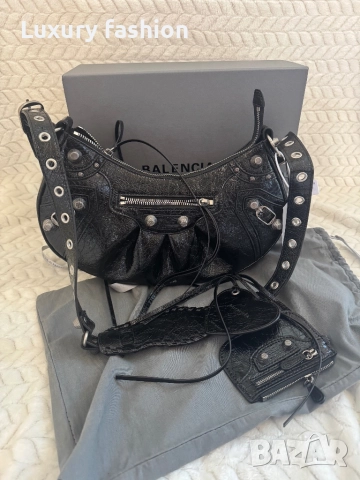 Дамска чанта Balenciaga , снимка 5 - Чанти - 52876043