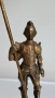 Рицар в пълно бойно снаряжение, бронзова статуетка., снимка 2