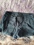 Дамски Къси панталони Lcw, снимка 1 - Къси панталони и бермуди - 40598872