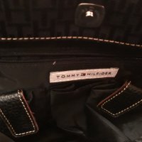 Нова чанта Tommy Hilfiger, снимка 3 - Чанти - 27782112
