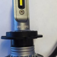 ПРОМО Оригинални Philips LED лед Крушки Ultinon3022 12*24V 20W всяка, снимка 3 - Аксесоари и консумативи - 44063897