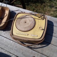 Стар грамофон #2, снимка 4 - Антикварни и старинни предмети - 26993358