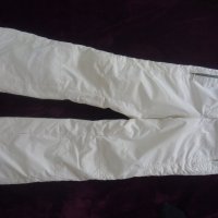 Високо качество ски панталон на фирма Пиовра блан за момиче 12 г, снимка 1 - Други - 27867258