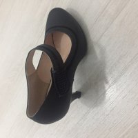 Damski obuvki, снимка 1 - Дамски обувки на ток - 44010077