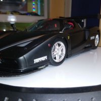 Метална количка 1:18 Ferrari Enzo Test Monza Hot wheels, снимка 11 - Колекции - 27278586