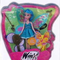 Кукла Уинкс със синя коса с аксесоари Winx, снимка 1 - Кукли - 32433353
