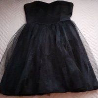 Черна къса рокля с воал, снимка 1 - Рокли - 32379858