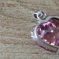 Розово сърце, снимка 3 - Колиета, медальони, синджири - 43436162