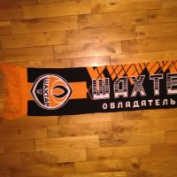 Шал Shakhtar Donetsk Uefa cup 2009 победител, снимка 10 - Футбол - 27856056