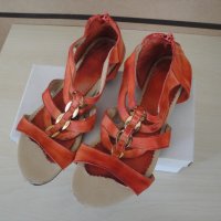 Оранжеви кожени дамски сандали със "златни" елементи, летни обувки, чехли, естествена кожа, снимка 15 - Сандали - 28419497